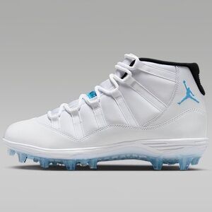 - Jordan 11 Mid TD Men's Athletic Shoes - White and Blue